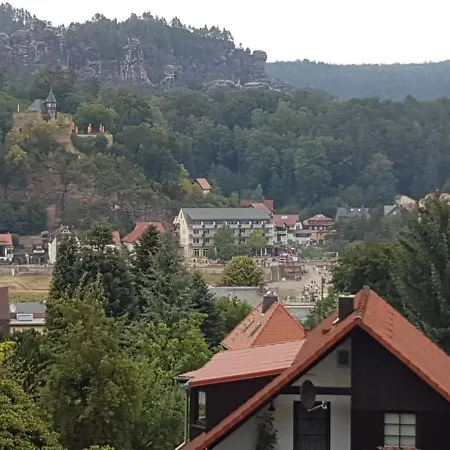 Ferienwohnung Sachsische Schweiz شقة *
